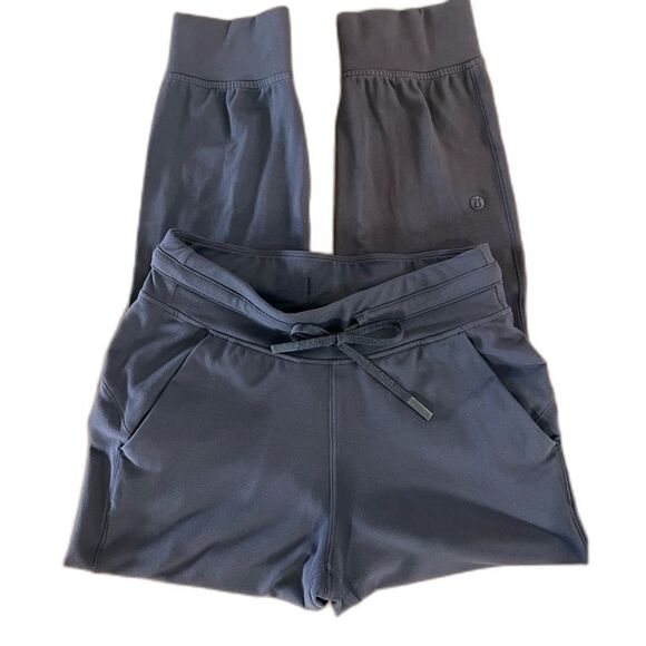 Lululemon Ready to Rulu Jogger, High Rise. Slim fit. Size 4 workout casual comfy - Picture 5 of 10